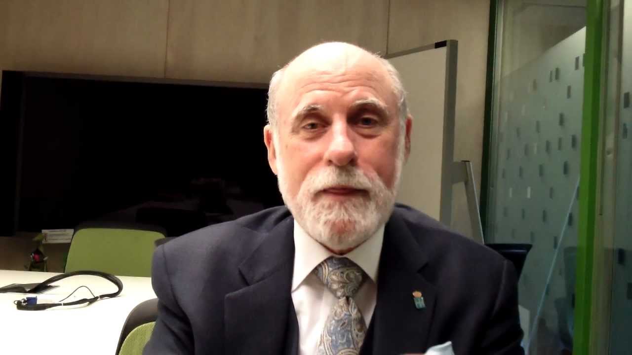 Entrevista a Vint Cerf en Riesgo y Recompensa